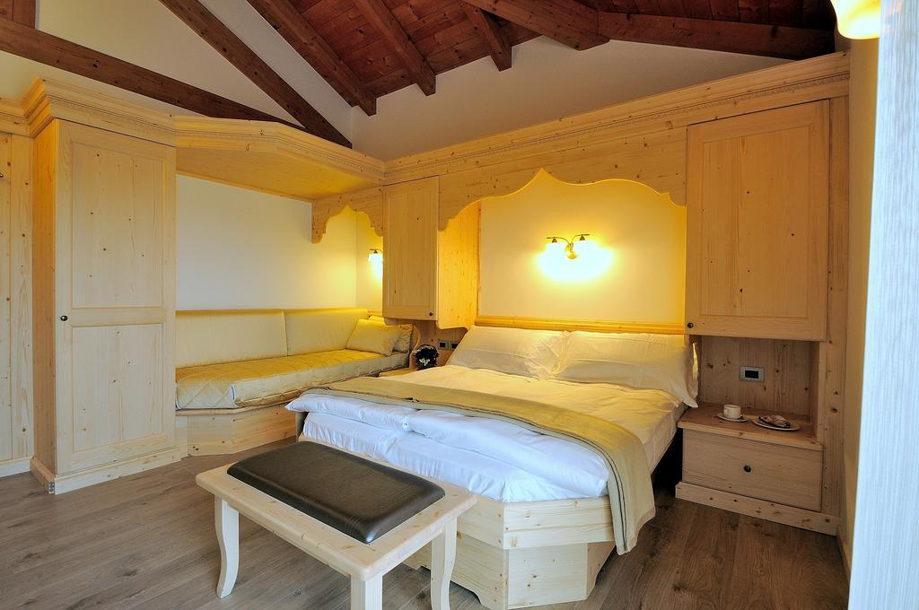 Agritur Melissa Villa Croviana Rum bild